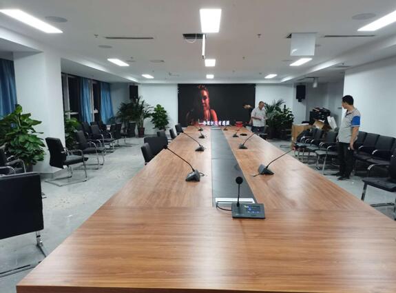 泰安老街一號公寓高鐵城投領導會議室P1.53全彩屏及會議擴聲系統(tǒng) 泰安老街一號公寓高鐵城投領導會議室P1.53全彩屏及會議擴聲系統(tǒng)